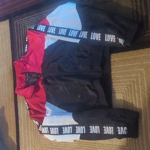 Windbreaker jackets size M